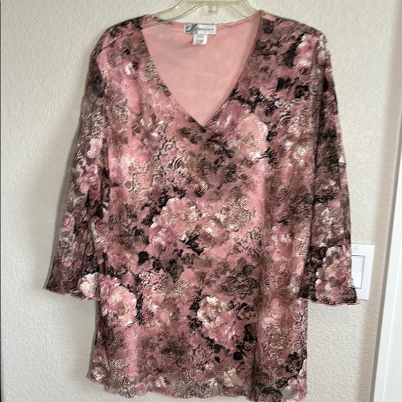 dressbarn Tops - Dressbarn Pink Floral V-Neck Blouse